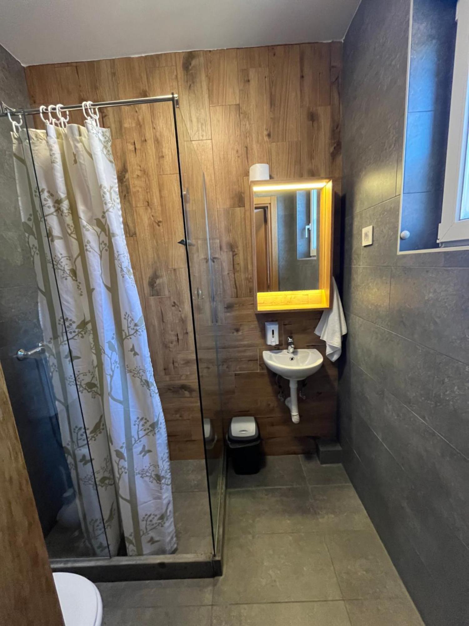 Terasa Hostel Νόβι Σαντ Εξωτερικό φωτογραφία