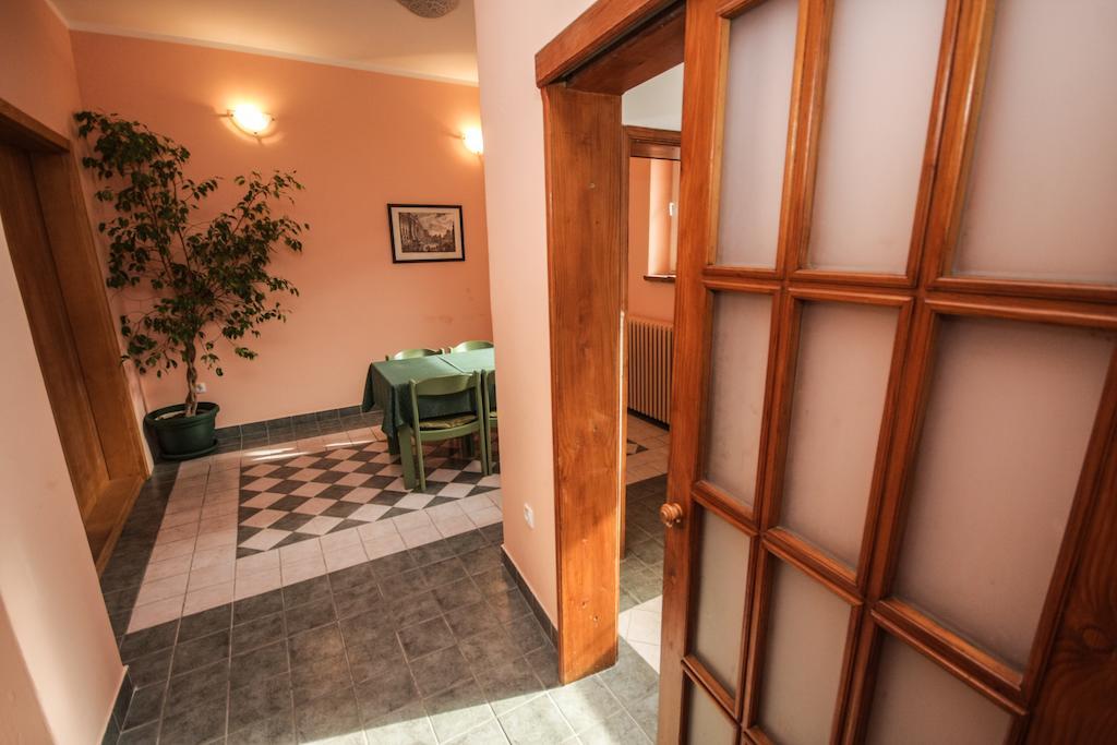 Terasa Hostel Νόβι Σαντ Δωμάτιο φωτογραφία