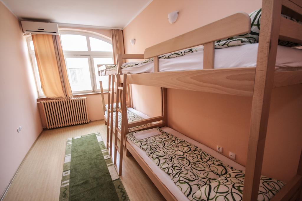 Terasa Hostel Νόβι Σαντ Δωμάτιο φωτογραφία